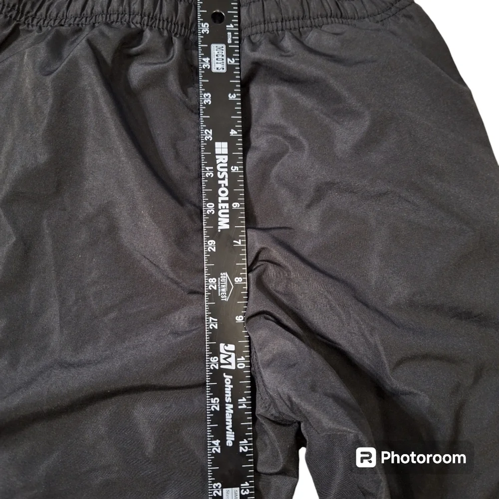 NWOT The Children’s Place Boys Black Wind Pants Size 10-12